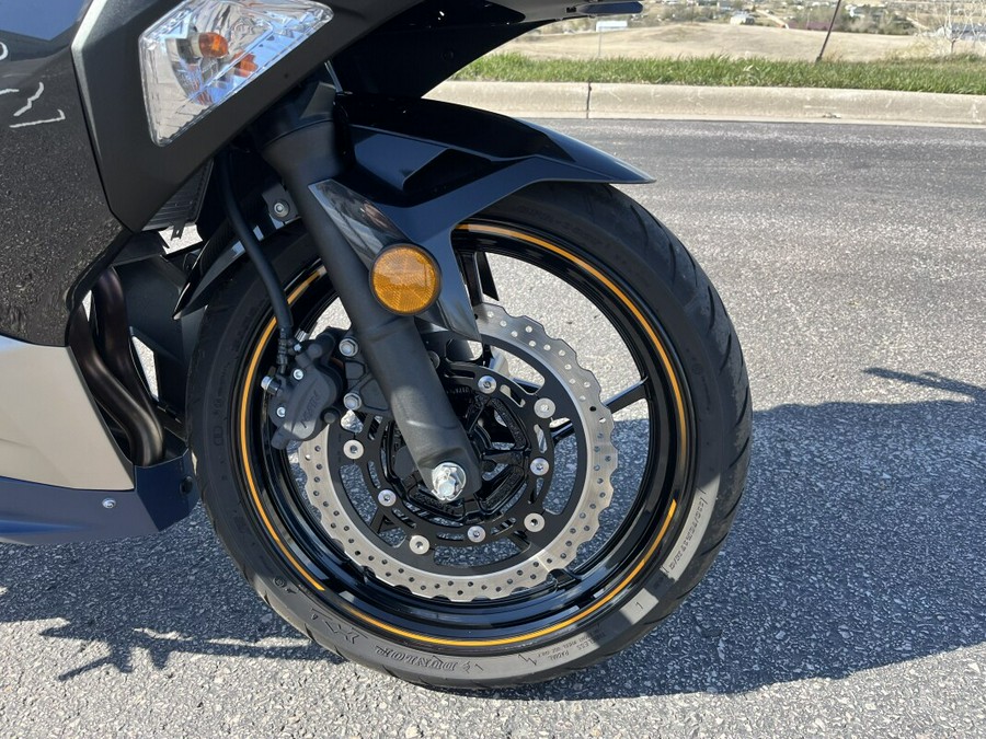 2023 Kawasaki Ninja 400