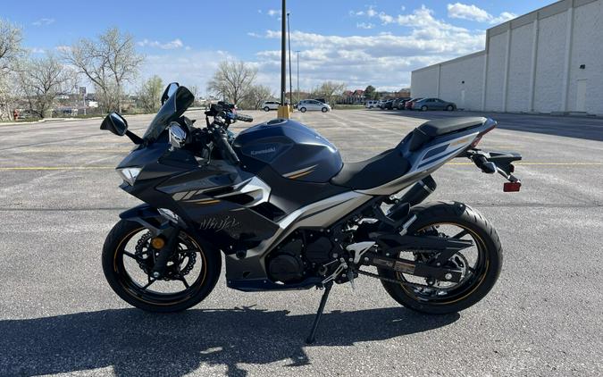 2023 Kawasaki Ninja 400