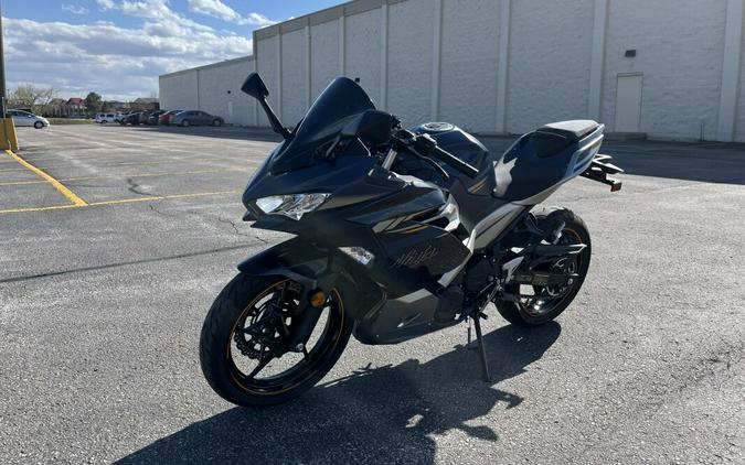 2023 Kawasaki Ninja 400
