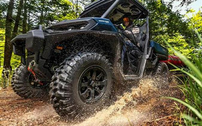 2026 Can-Am Defender MAX XT CAB HD11