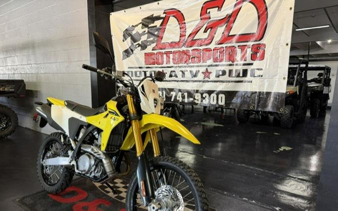 2026 Suzuki DR-Z 400SM