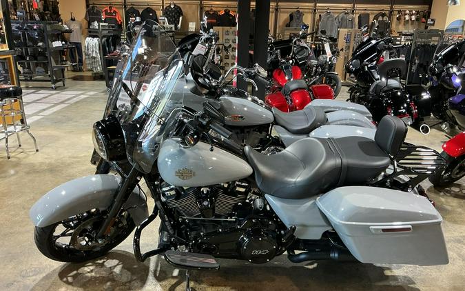 FLHRXS 2025 Road King Special