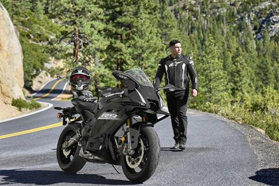 2027 Yamaha YZF-R9