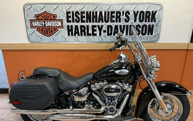 2024 Harley-Davidson® FLHCS - Heritage Classic