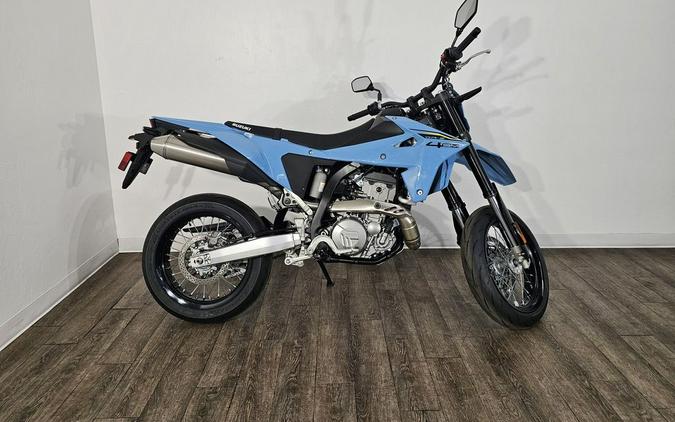 2025 Suzuki DR-Z4SM