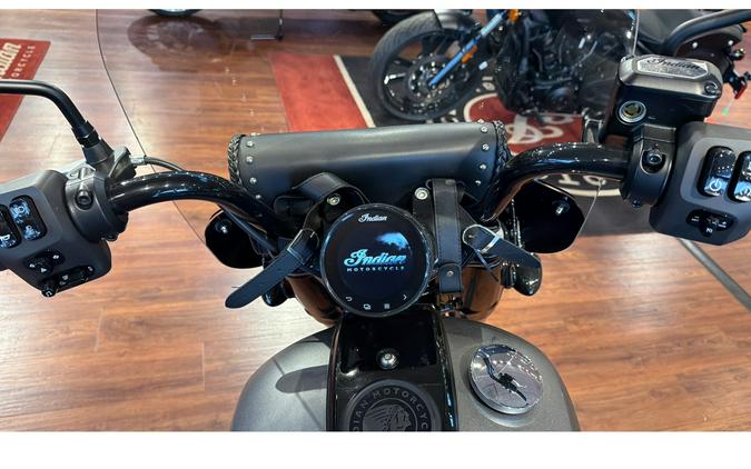 2023 Indian Motorcycle CHIEF BOBBER DRK HRS, TITANIUM SMOKE, 49ST Dark Horse??