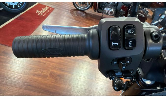 2023 Indian Motorcycle CHIEF BOBBER DRK HRS, TITANIUM SMOKE, 49ST Dark Horse??