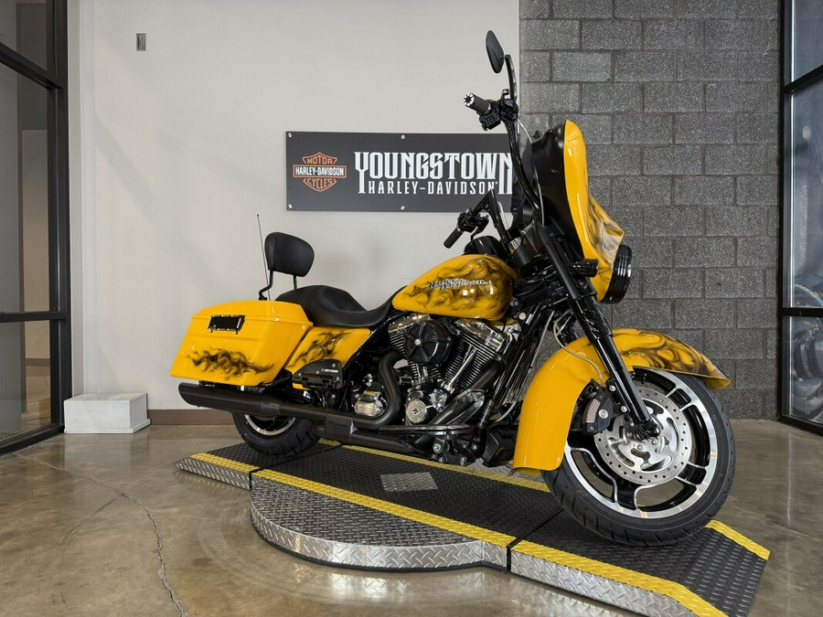 2013 Harley-Davidson® Street Glide® FLHX