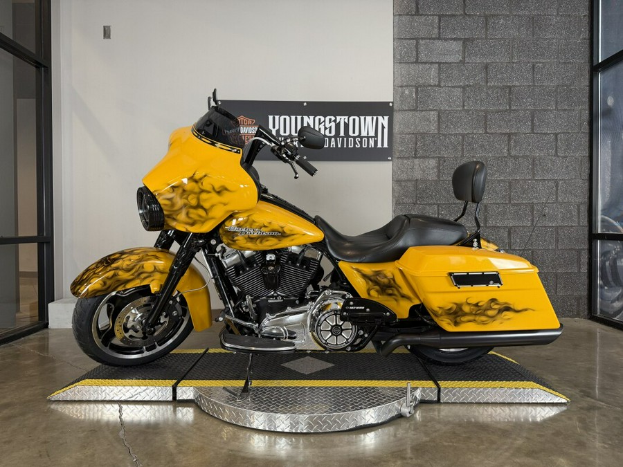 2013 Harley-Davidson® Street Glide® FLHX