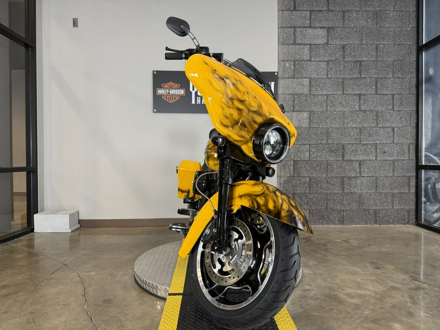 2013 Harley-Davidson® Street Glide® FLHX