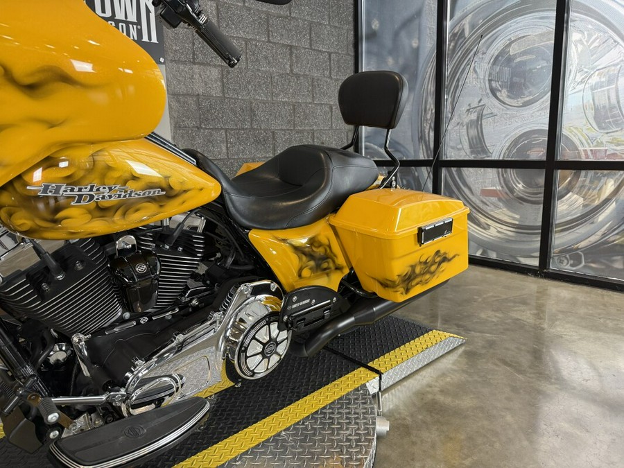 2013 Harley-Davidson® Street Glide® FLHX