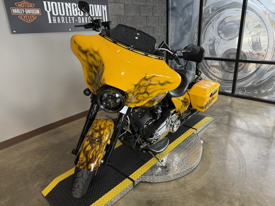 2013 Harley-Davidson® Street Glide® FLHX