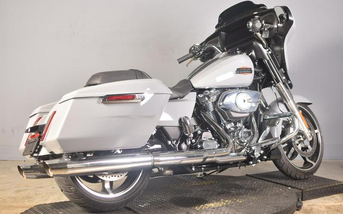 2026 Harley-Davidson Street Glide FLHX