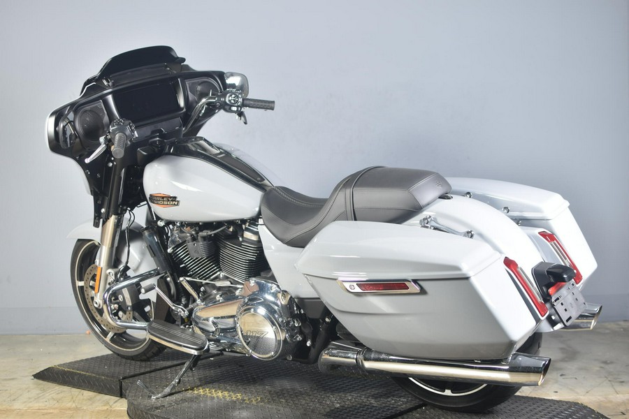 2026 Harley-Davidson Street Glide FLHX