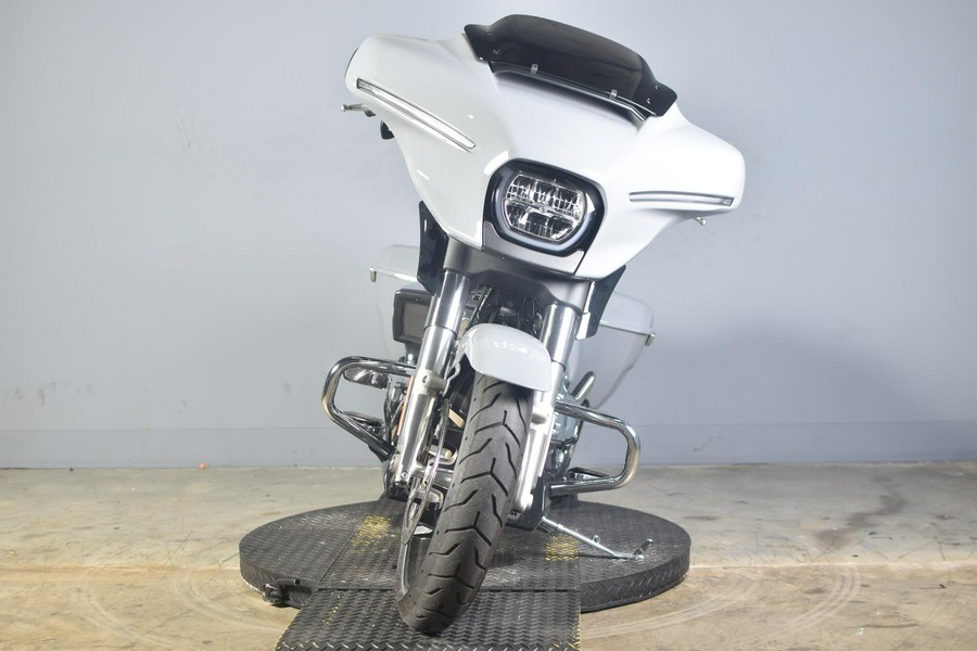 2026 Harley-Davidson Street Glide FLHX