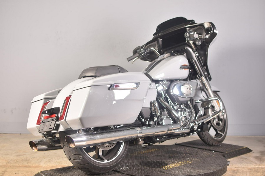 2026 Harley-Davidson Street Glide FLHX