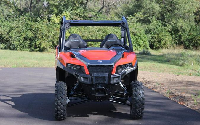 2024 Polaris® General 1000 Premium