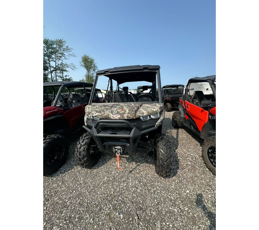 2024 Can-Am® Defender MAX XT HD10 Wildland Camo