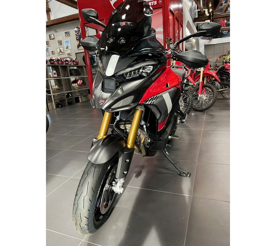 2026 Ducati Multistrada V4 Pikes Peak