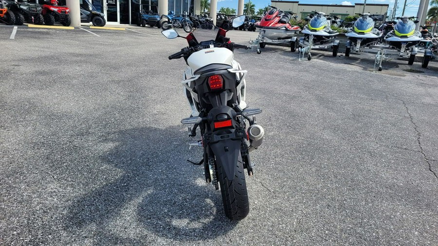 2026 Yamaha YZF-R3 70th Anniversary Edition