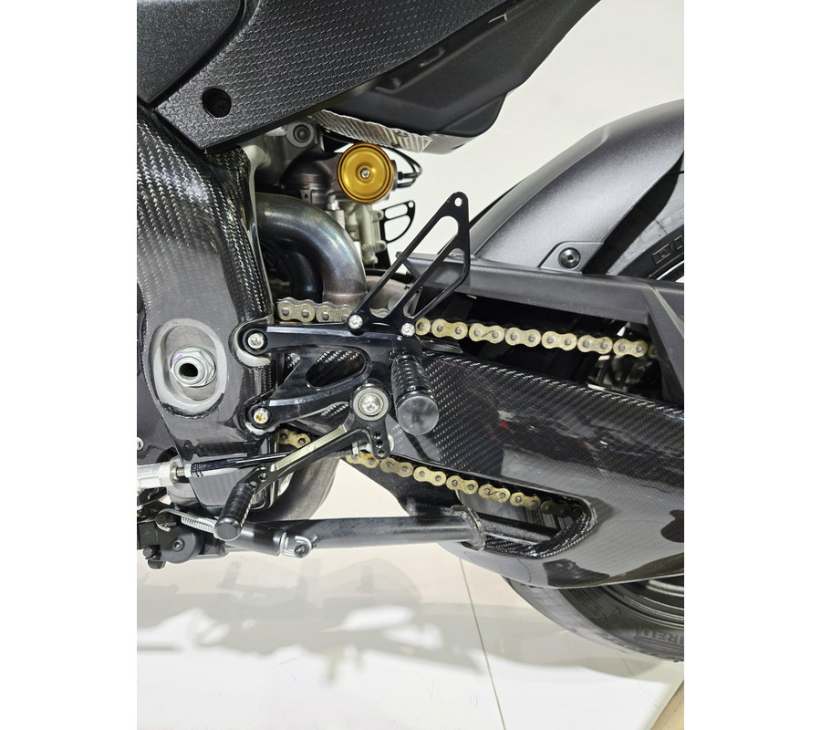 2024 Aprilia Tuono V4 Factory 1100