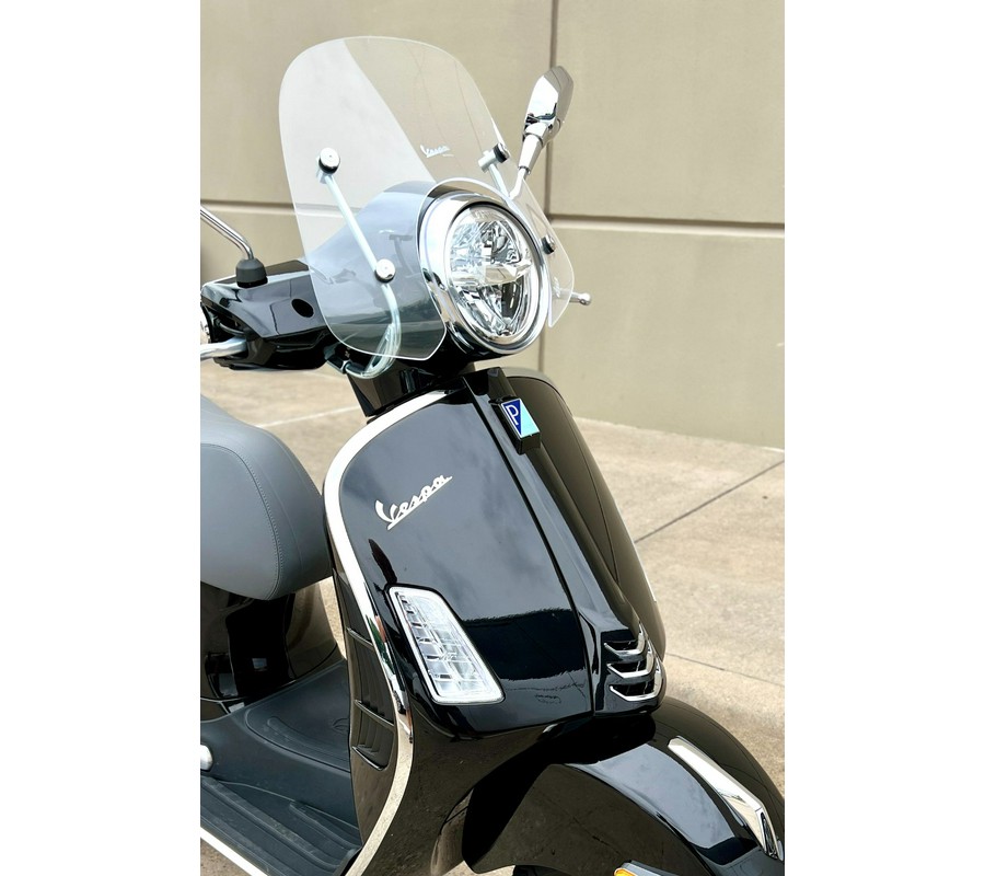 2023 Vespa GTS 300