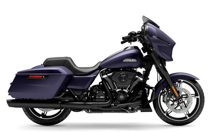 2025 Harley-Davidson Street Glide Base