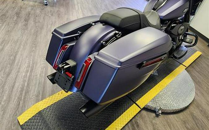 2025 Harley-Davidson Street Glide Base