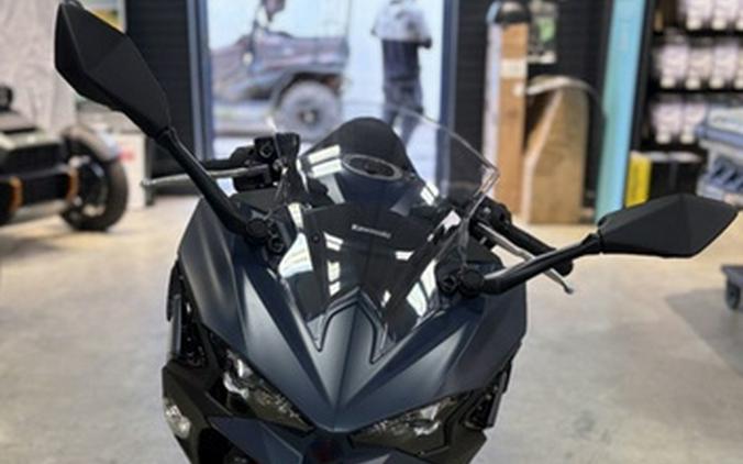 2026 Kawasaki Ninja 500 ABS Metallic Matte Twilight Blue