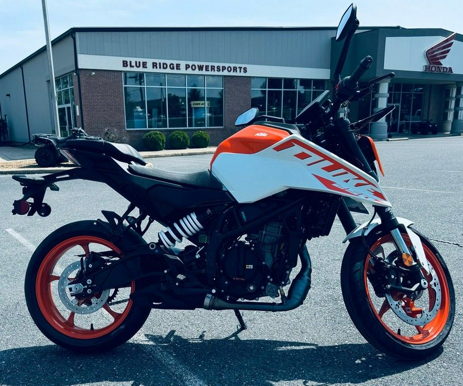 2024 KTM 250 Duke