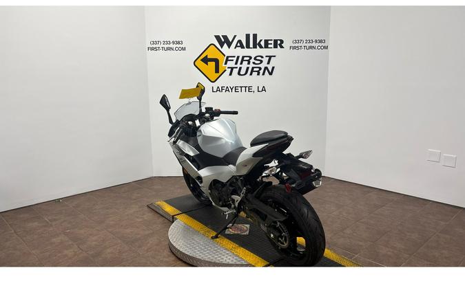 2025 Ninja® 500 Base - Kawasaki