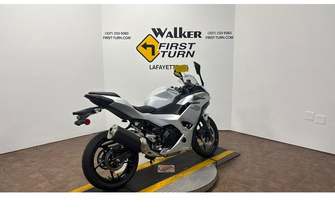 2025 Ninja® 500 Base - Kawasaki