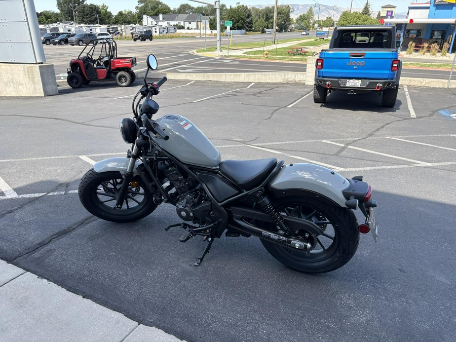 2026 Honda Rebel 300 E-Clutch