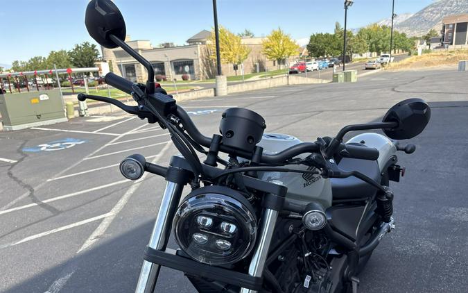 2026 Honda Rebel 300 E-Clutch