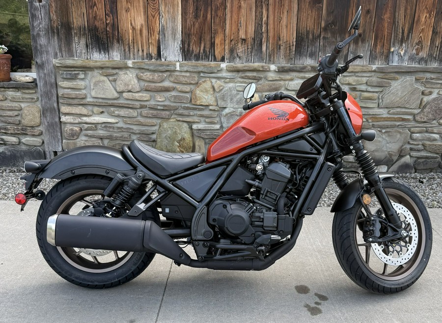 2025 Honda Rebel® 1100 DCT SE Flare Orange Metallic