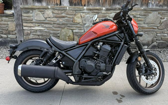 2025 Honda Rebel® 1100 DCT SE Flare Orange Metallic