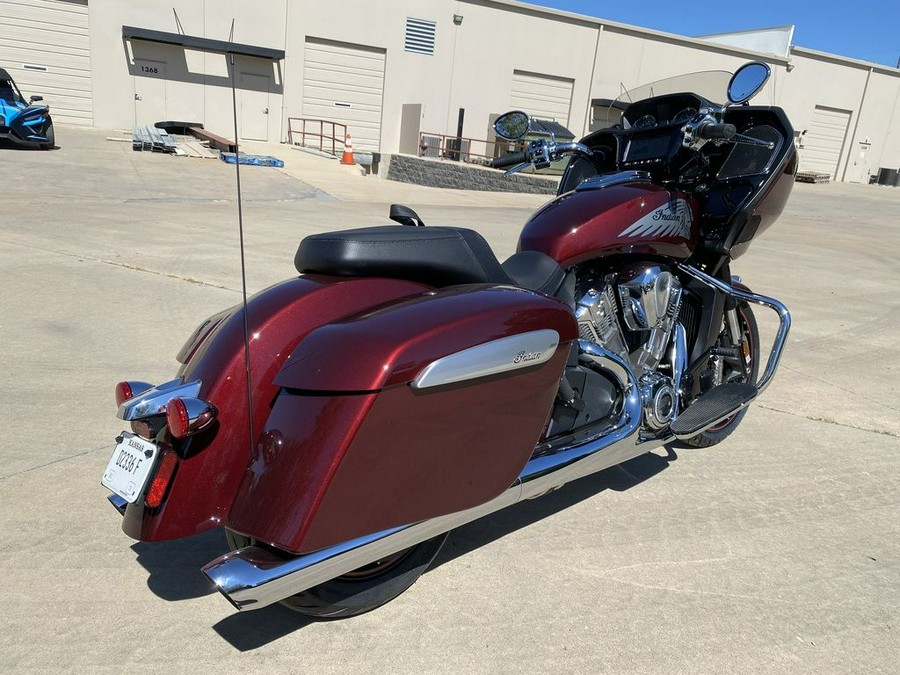 2023 Indian Motorcycle® Challenger® Limited Maroon Metallic