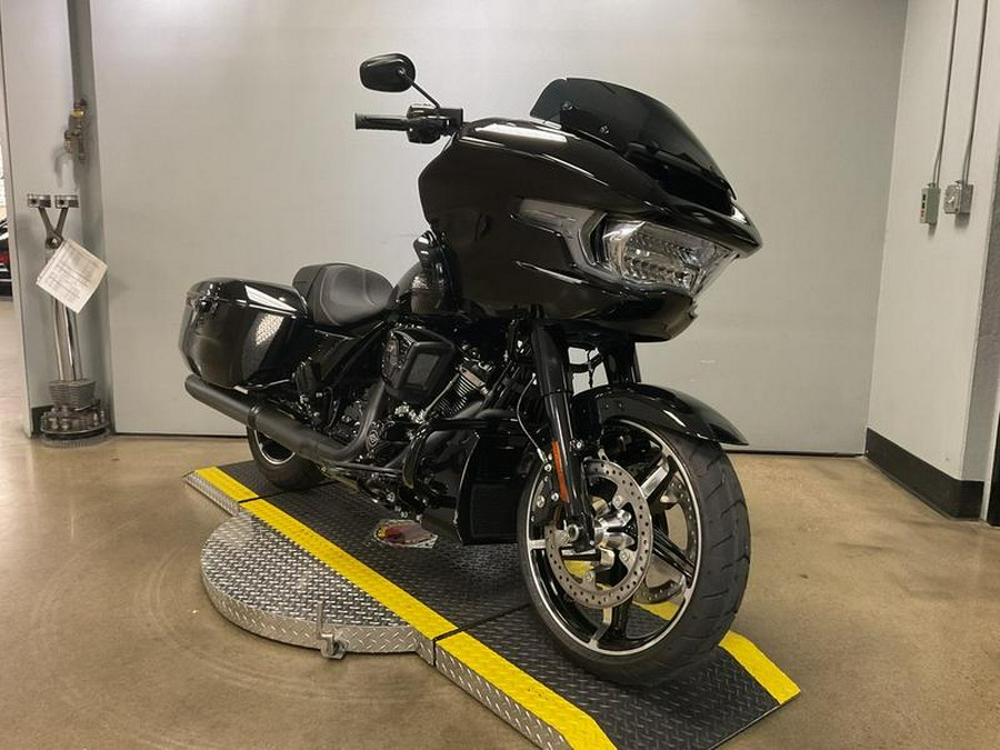 2024 Harley-Davidson® FLTRX - Road Glide®