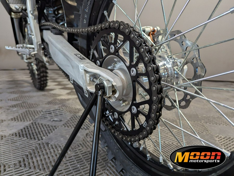 2025 Triumph TF 250-X