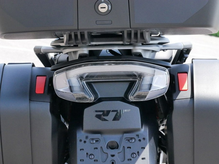 2026 BMW R 1300 RT Alpine White 3 1300 RT