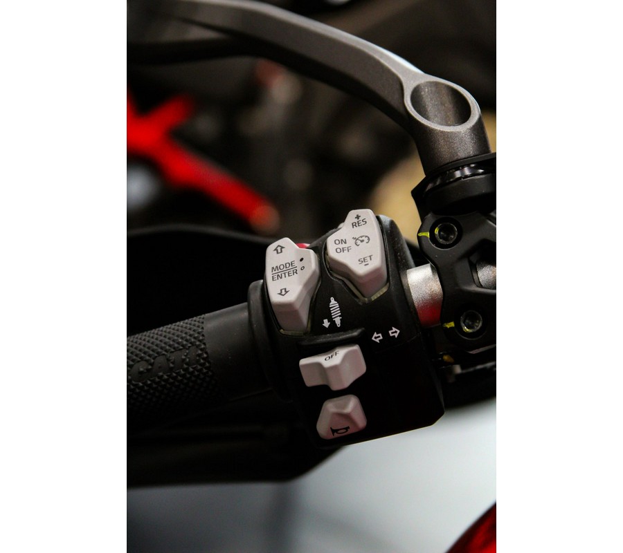 2024 Ducati Multistrada V2 S
