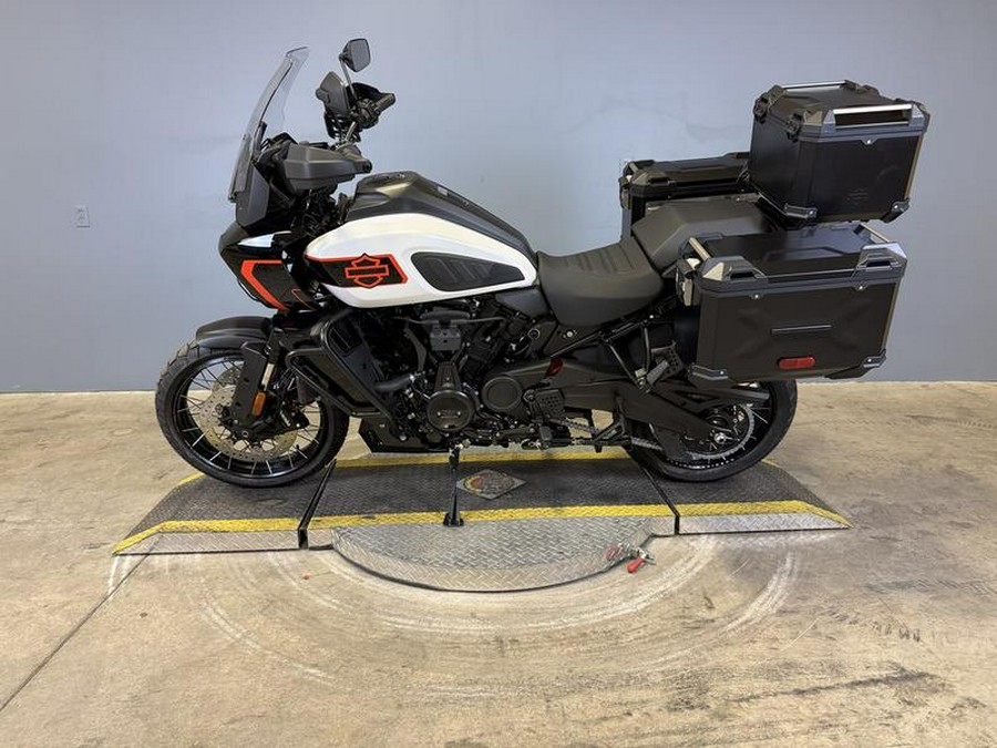 2026 Harley-Davidson® RA1250L - Pan America® 1250 Limited
