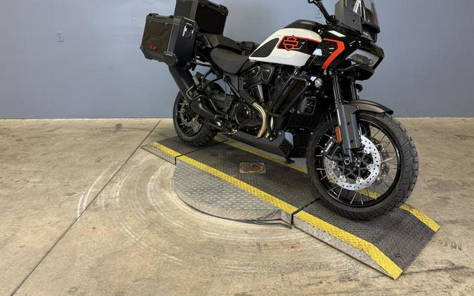 2026 Harley-Davidson® RA1250L - Pan America® 1250 Limited