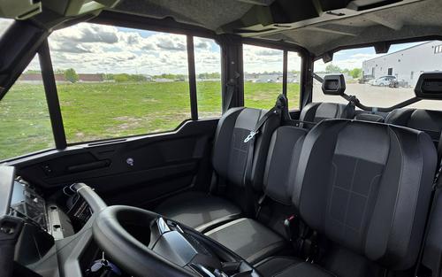 2026 Can-Am Defender MAX XT CAB HD11