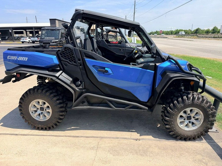 2022 Can-Am Commander XT 700