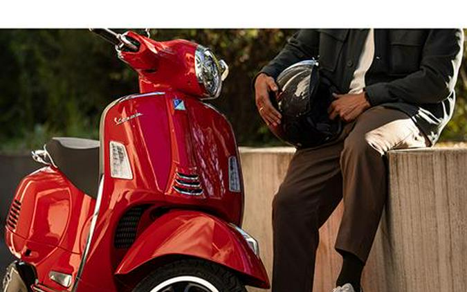 2024 Vespa GTS Super 300