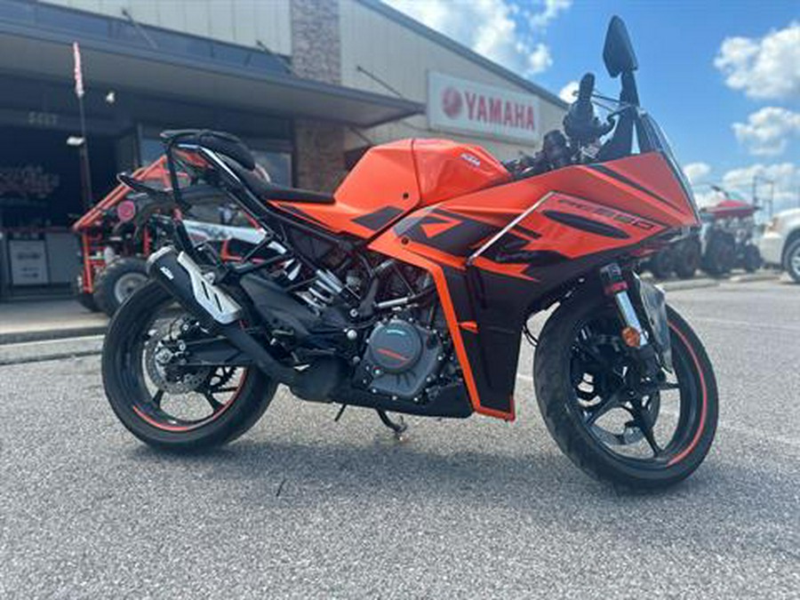 2022 KTM RC 390