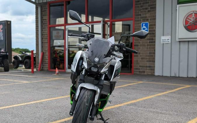 2024 Kawasaki Z7 Hybrid ABS