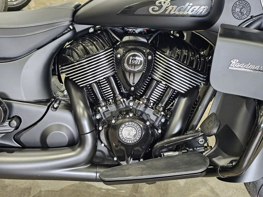2025 Indian Motorcycle® Roadmaster® Dark Horse® with PowerBand Audio Package