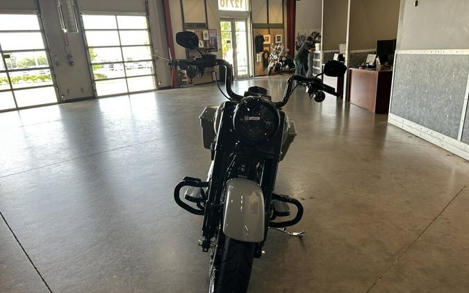 2025 Harley-Davidson® Road King™ Special FLHRXS